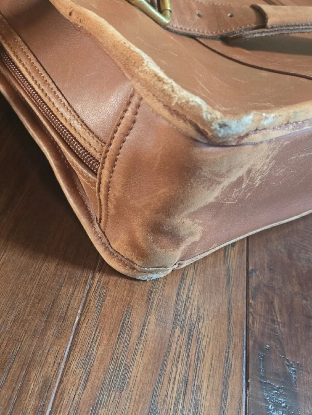 Coach Mens Tan Leather Briefcase Messenger Bag with Shoulder Strap